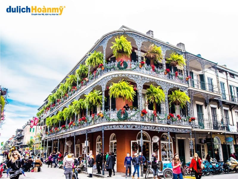 4_pho-co-French-Quarter