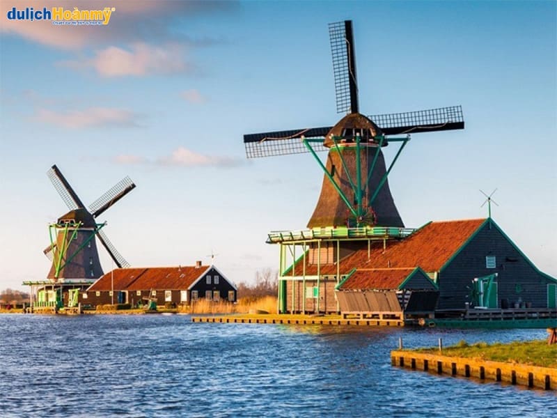 ngoi-lang-zaanse-schans-coi-xay-gio