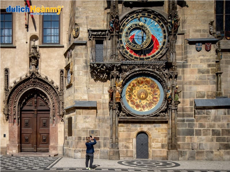 the-astronomical-clock