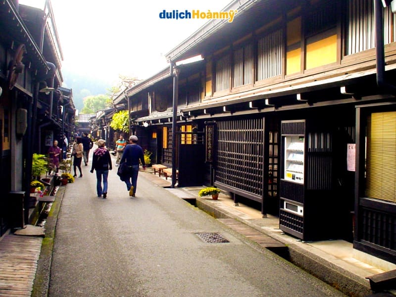 Phố-cổ-Takayama